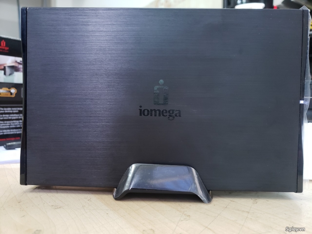 Box Ổ Cứng HDD PC 3.5 USB 3.0 Thương Hiệu IOMEGA