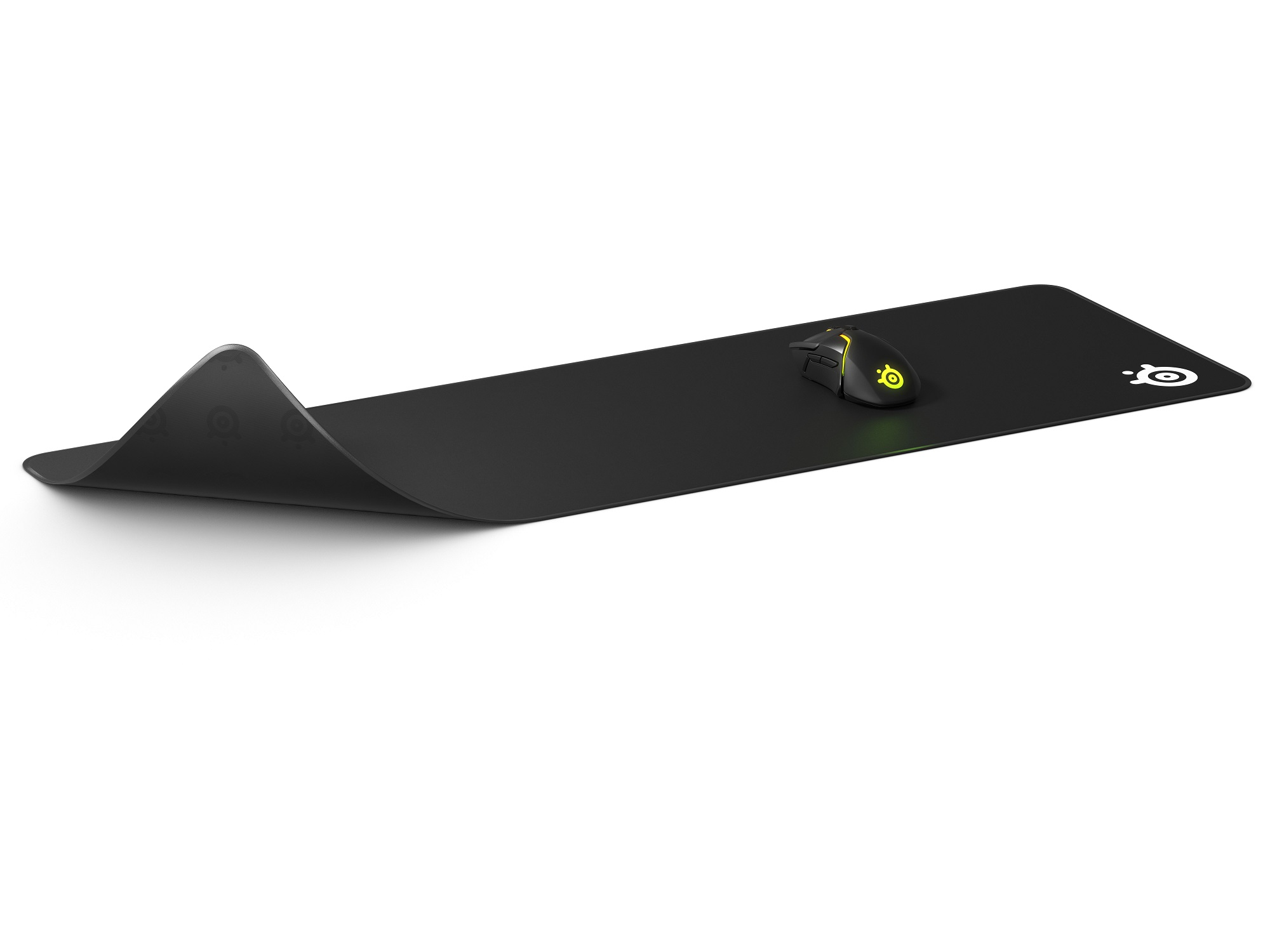 Miếng lót chuột STEELSERIES QcK Edge XL MKStore