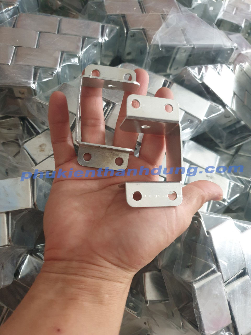 [2 cái]Pát U đỡ thang giường. Bậu đỡ thanh giương