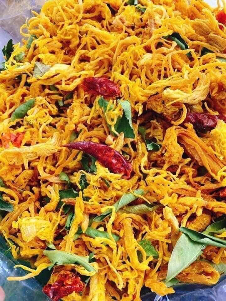 100G KHÔ GÀ LÁ CHANH