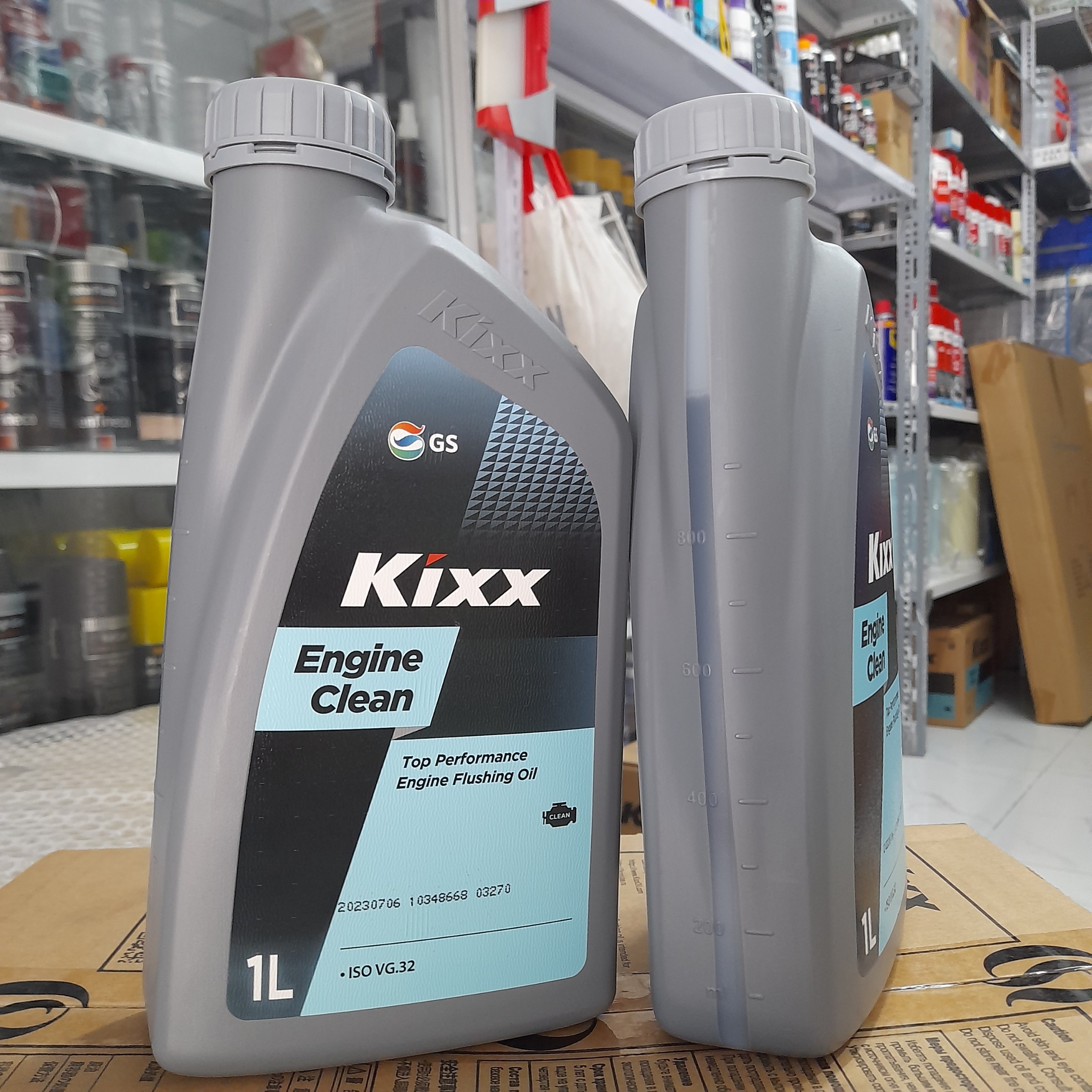 Dầu Xúc Rửa Động Cơ KIXX ENGINE CLEAN 1 Lít