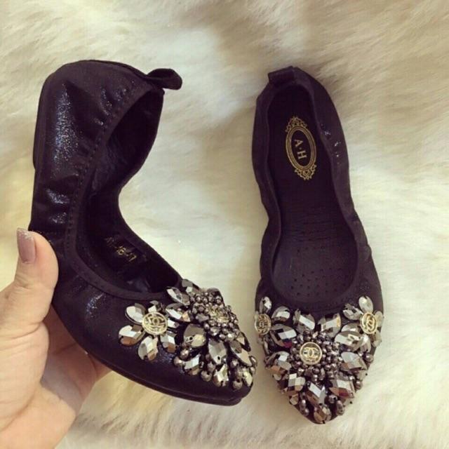 Giày bệt hoa đá chun mềm