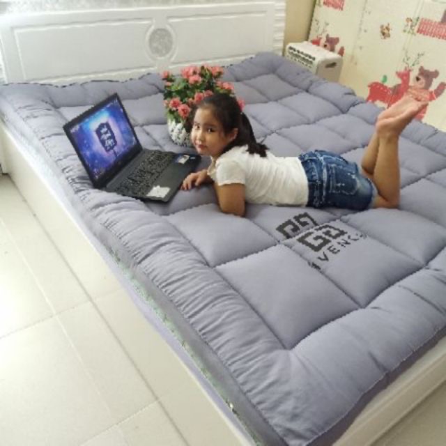 Tấm trải đệm độ dày 9cm được chọn mầu