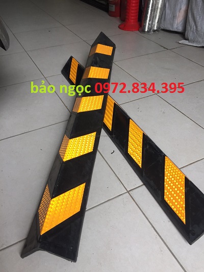 thanh ốp cao su bảo vệ góc tường