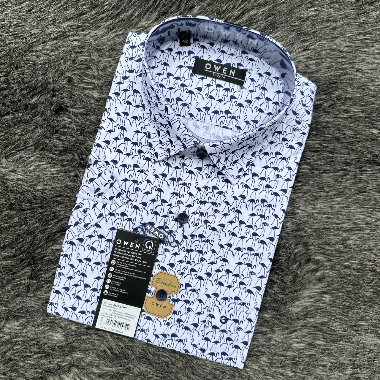 OWEN - Áo sơ mi NGẮN tay Owen vạt ngang chất sợi tre màu trắng in hoạ tiết 230627
