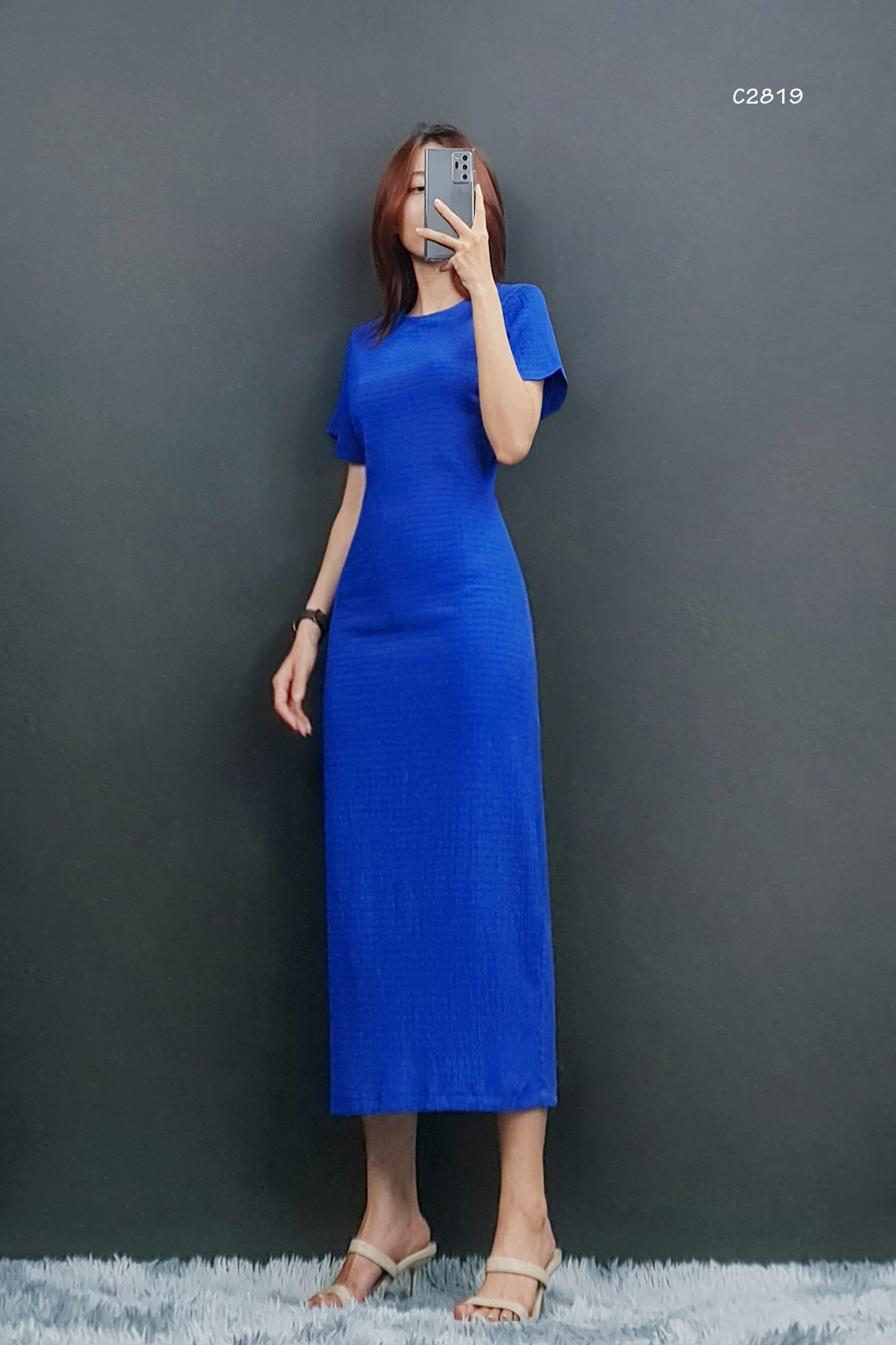C2819 - đầm thun xốp cổ tròn tay ngắn