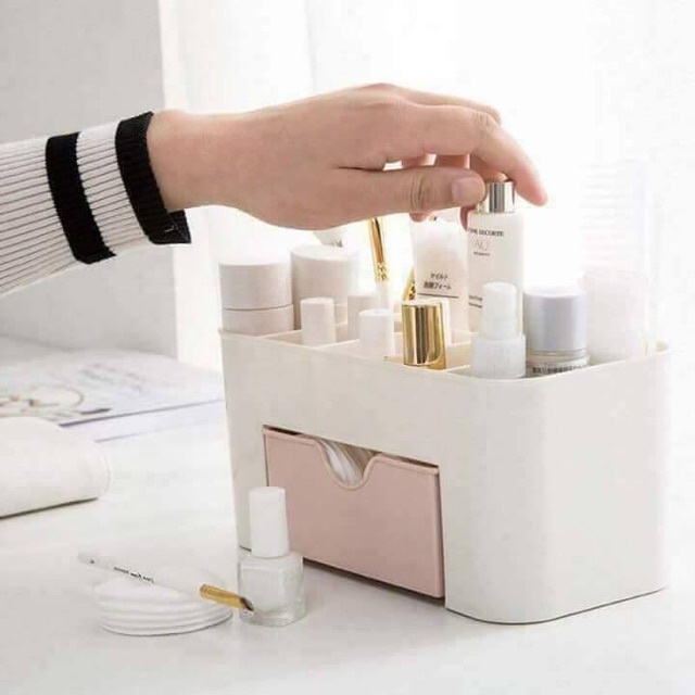 Kệ đựng mĩ phẩm kiểu mới siêu tiện dụng ( 1 tầng nhiều ngăn)