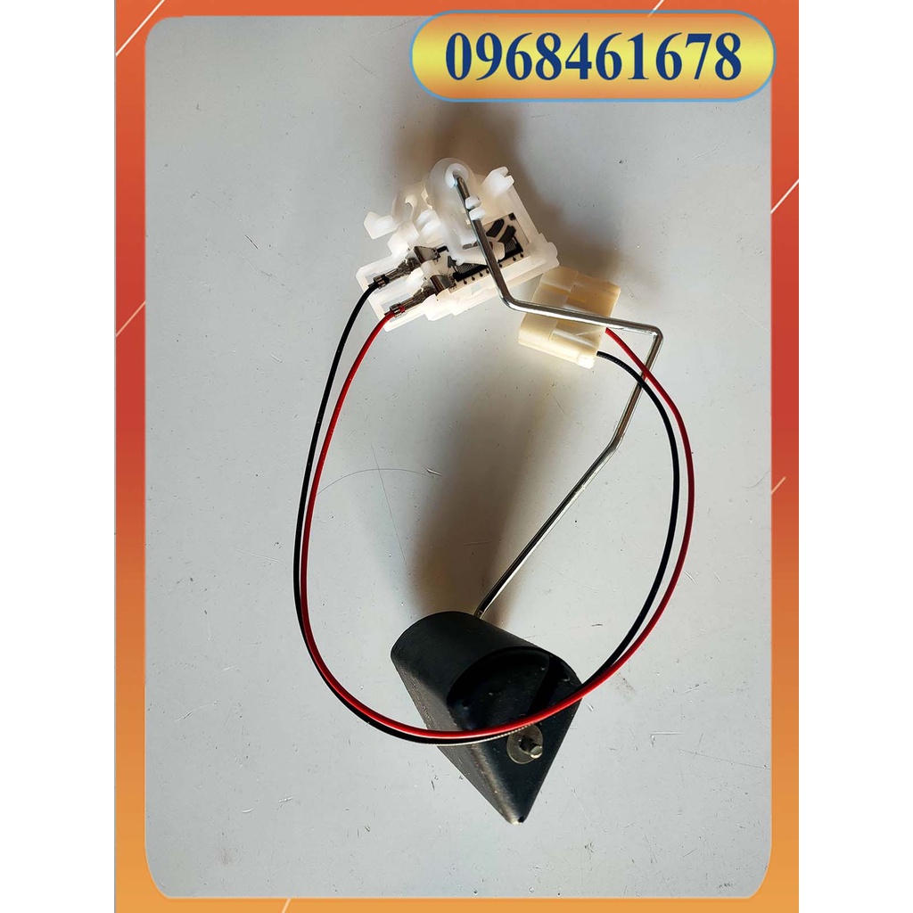 Phao báo xăng Innova, Fortuner