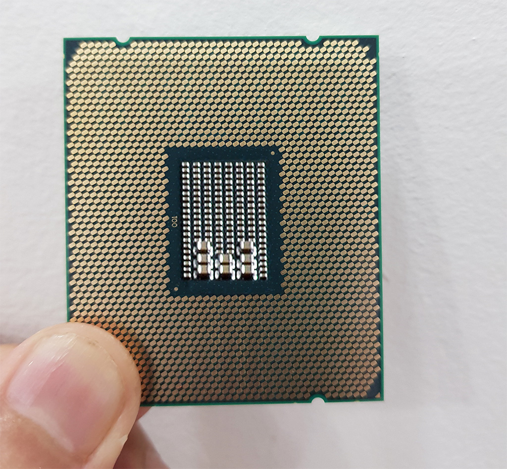 CPU INTEL XEON E5 2683V4 (16C/32T 40M CACHE 2.1GHZ TURBO 3.0GHZ) SOCKET 2011. Bảo hành 12T