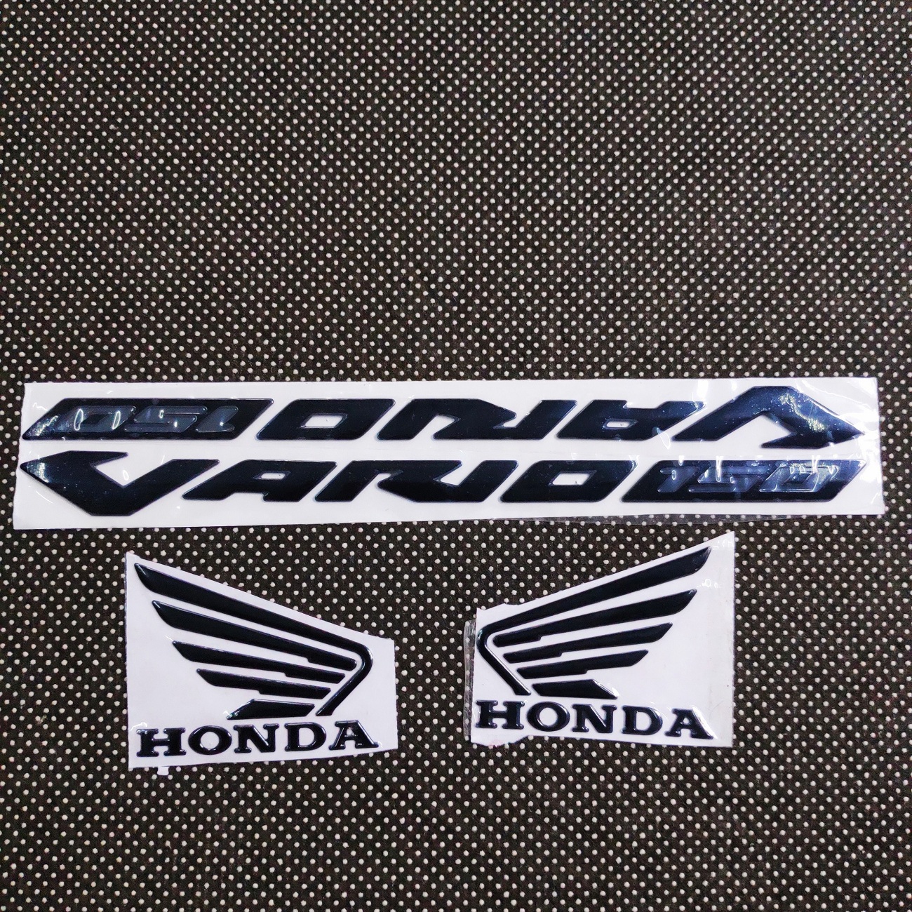 [COMBO] Bộ tem logo chữ xe cho VARIO 150CC và cánh chim honda chất liệu nhựa dẻo si bóng (MÀU ĐEN)