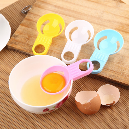 Dụng cụ tách lòng đỏ trứng tiện dụng TL93