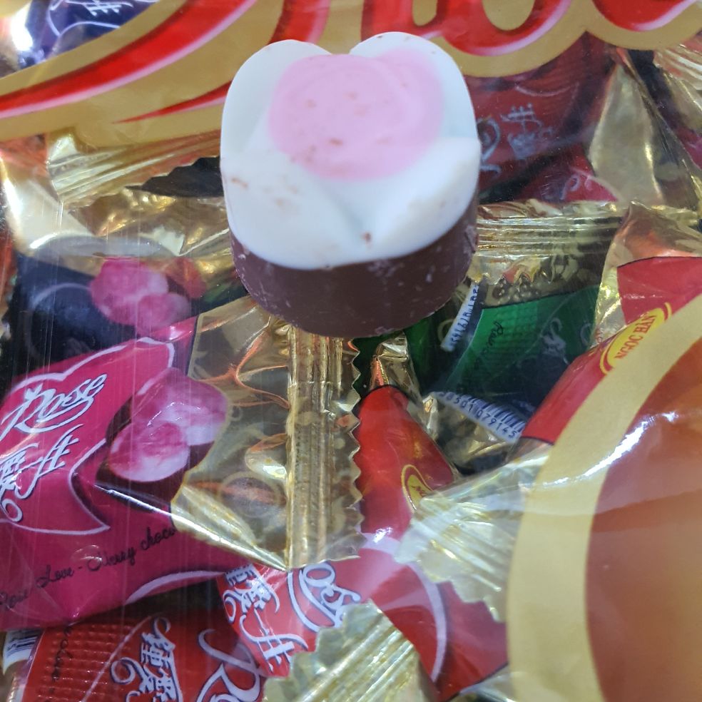 Socola Bông Hồng Ép 1KG