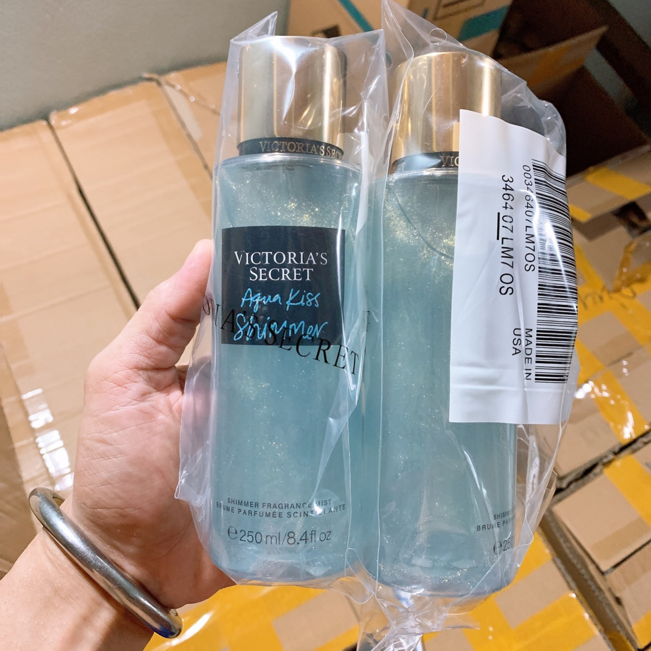 xịt thơm toàn thân [victoria- Secret ]250ml
