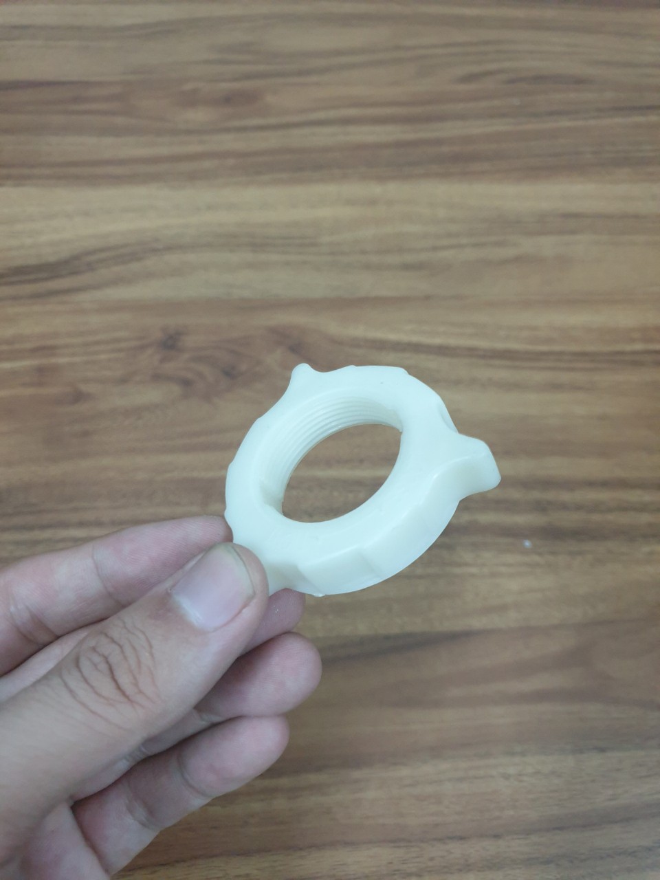 Chặn xiết hãm lồng quạt cánh quạt B3, B4