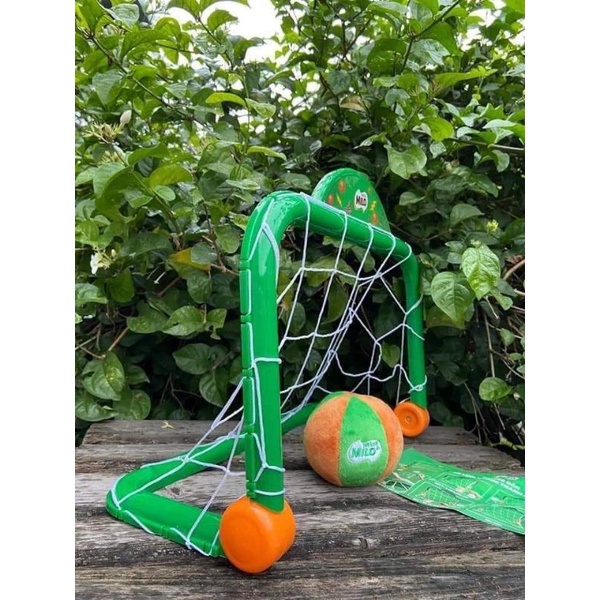 Bộ Khung Thành Bóng Đá Mini Quà Tặng Từ Milo