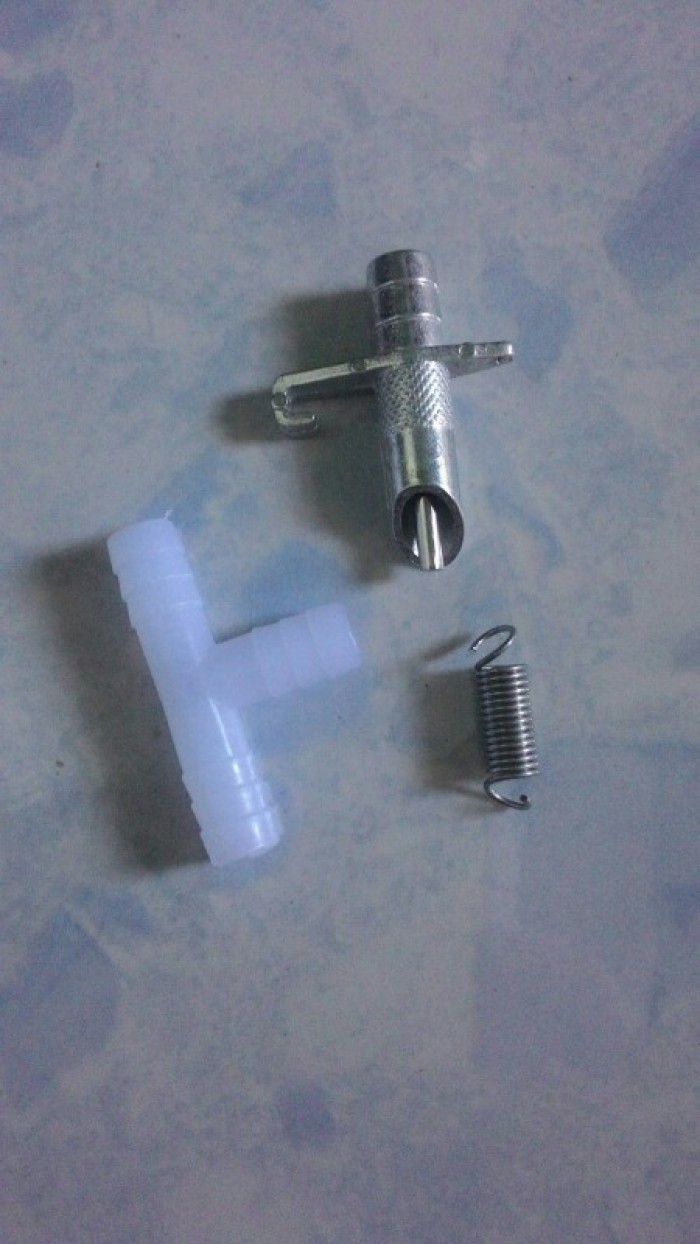 Combo 10 automatic drinking valves for squirrels