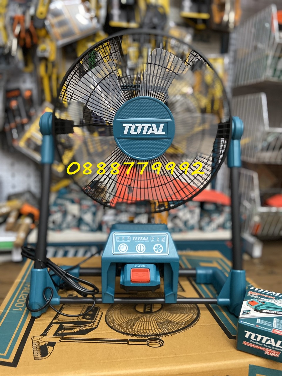 20V Quạt máy dùng pin Total TFALI2001 ( 1 PIN VÀ 1 SẠC)