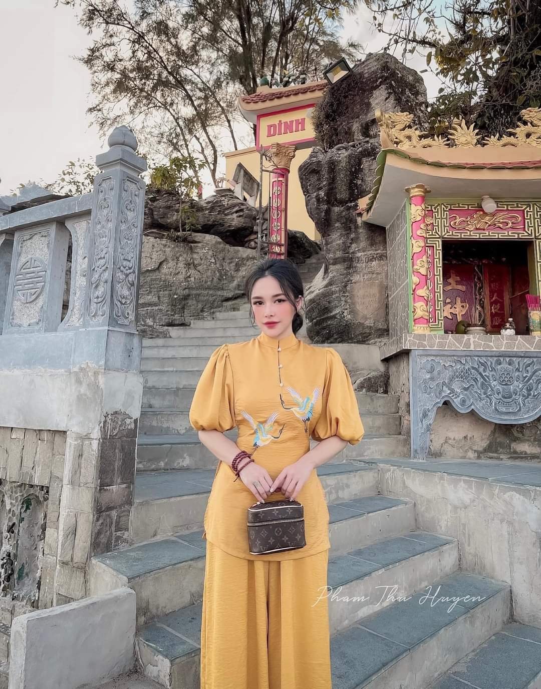 [HCM]SET ĐỒ LAM ĐI CHÙA THÊU HẠC