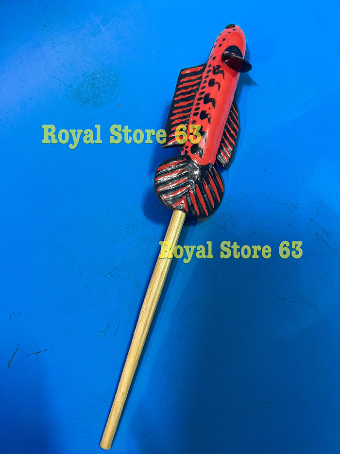 Cây kè cá lóc dài 24cm giúp cá sung hơn, lên màu đẹp, xòe đuôi hơn