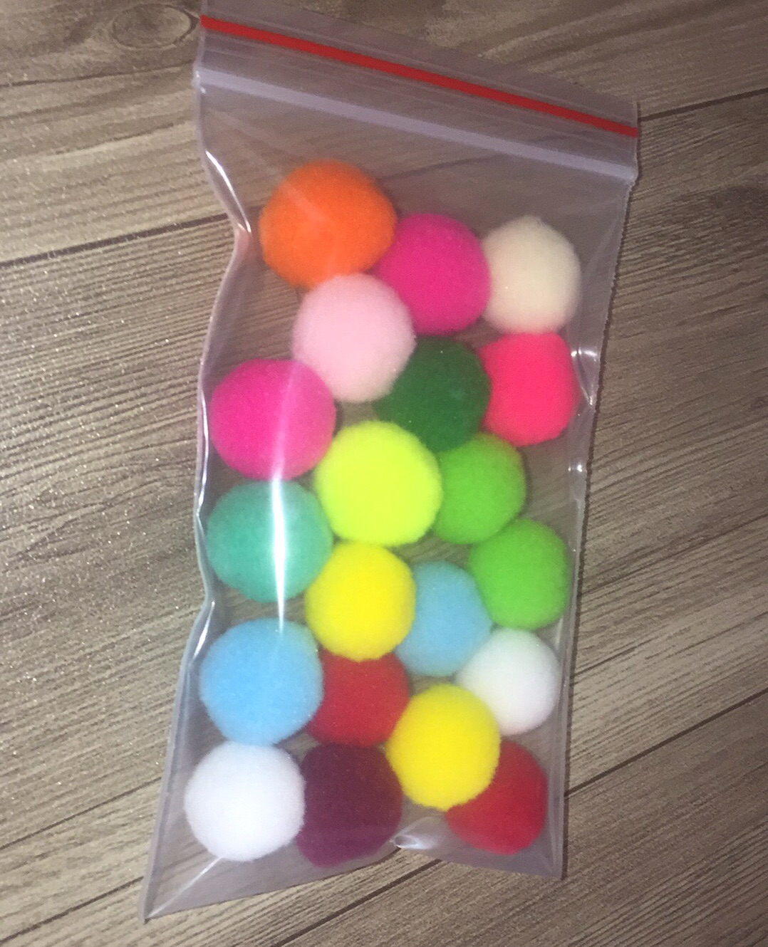 [HCM]20 quả pom pom lụa đủ màu sắc
