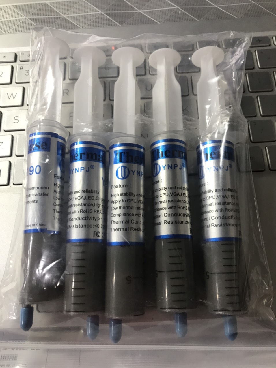 Keo tản nhiệt làm mát CPU - Ống Chích Lớn