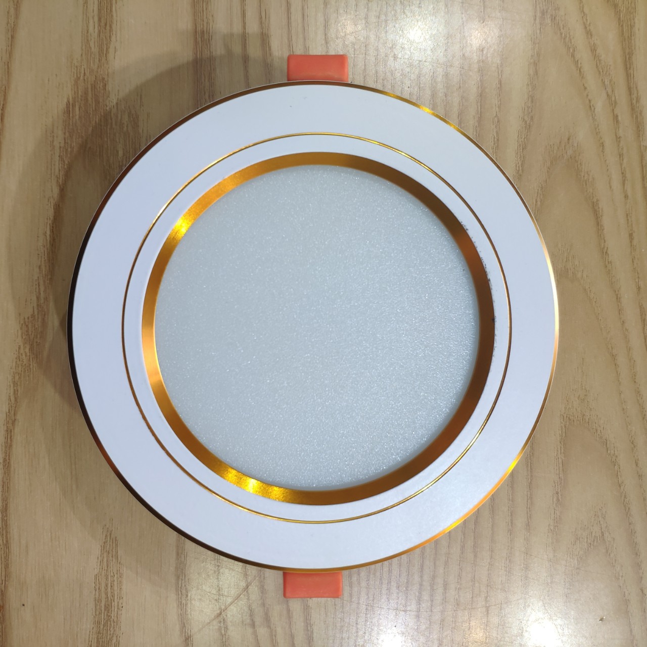 ĐÈN LED ÂM TRẦN MẮT TRÂU 12W , PHI 110 ĐẾ ĐÚC TẢN NHIỆT ( 3 CHÉ ĐỘ MÀU )