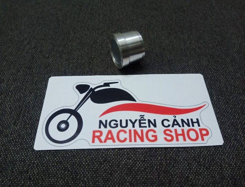 tiêu tiện lon pô CBR họng 18mm