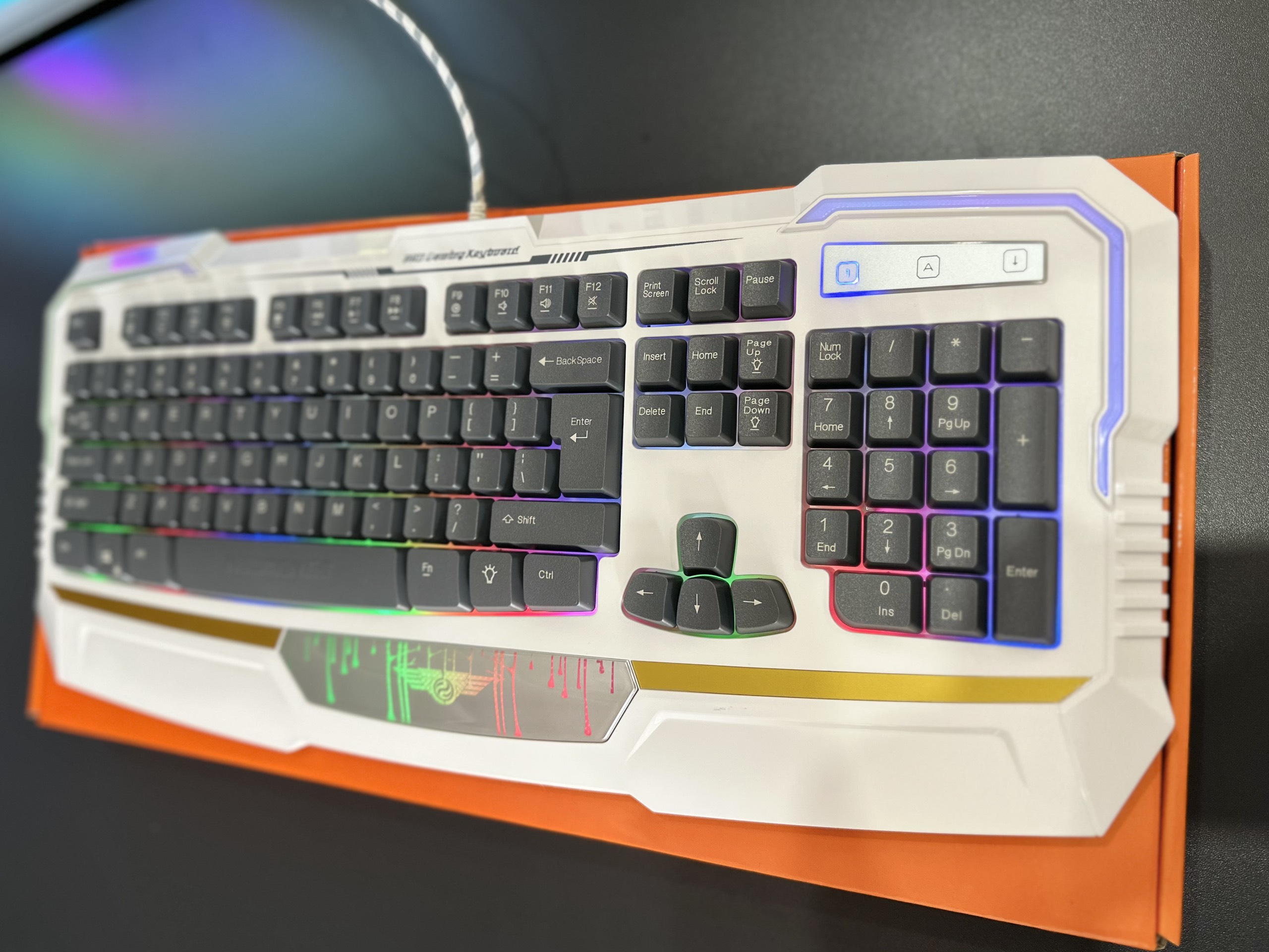 Bàn Phím Newmen KB813 LIGHTING GAMING Pro