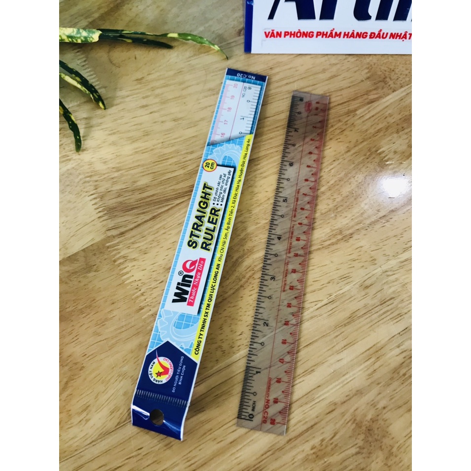Thước kẻ dẻo WInQ 20cm