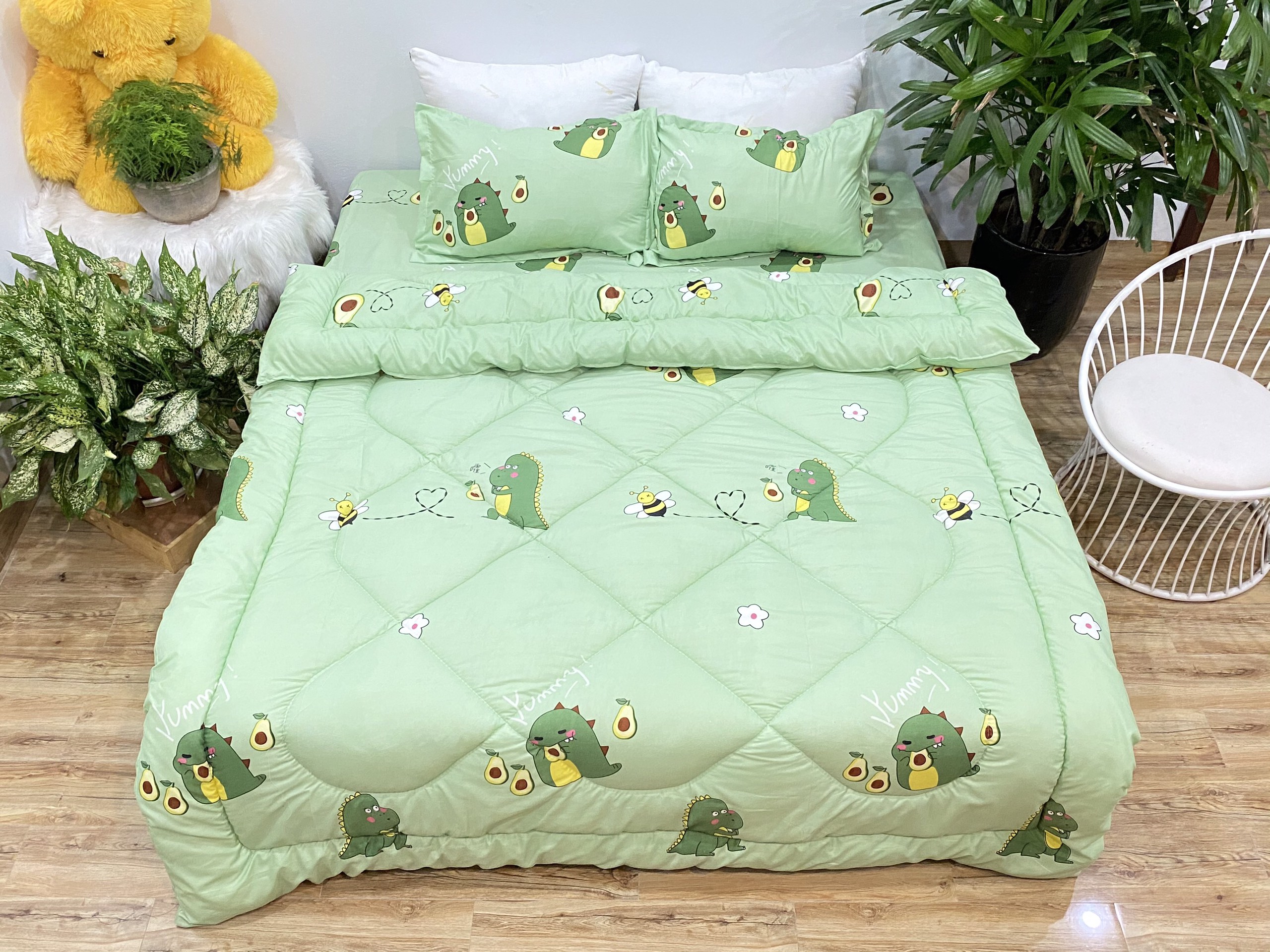 Bộ Chăn Phao 5 Món ( Gồm 1 Chăn Phao + 1 Ga Bo Chun + 2 Vỏ Gối Nằm + 1 Vỏ Gối Ôm) Mẫu Phao 37