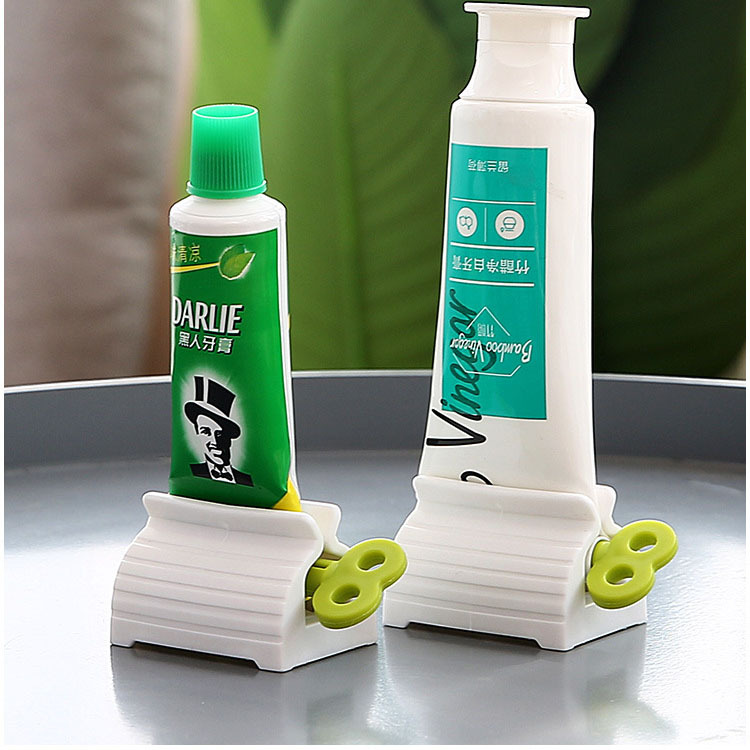 Kẹp nặn tiết kiệm kem đánh răng
