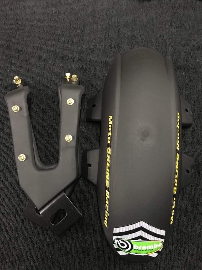 DÈ 4 CHÂN WINNER- WINNER X 2019 MÀU ĐEN MỜ- ĐEN NHÁM (TEM NGẪU NHIÊN)