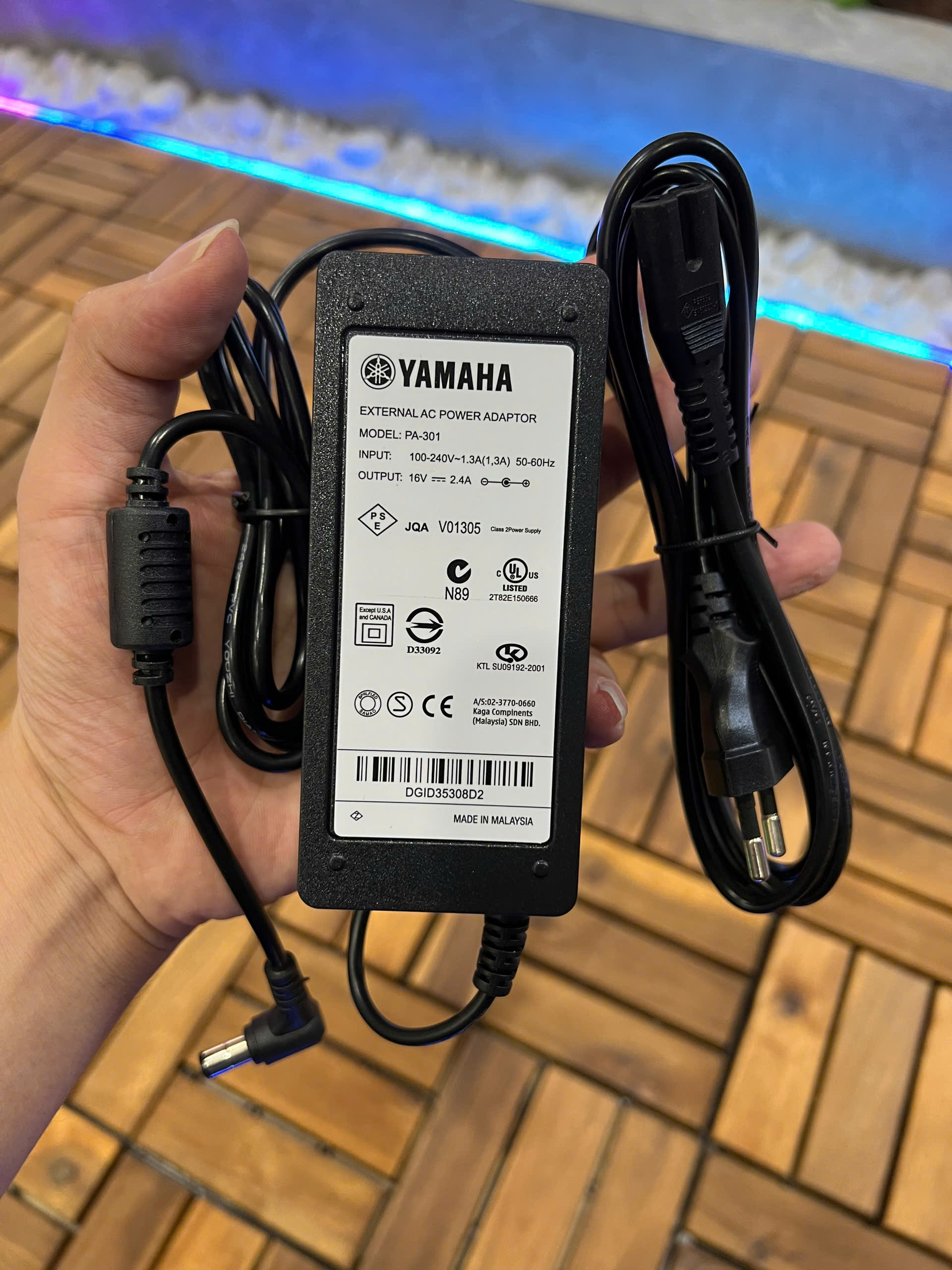 Adapter nguồn cho đàn Yamaha PSR-S970 16V