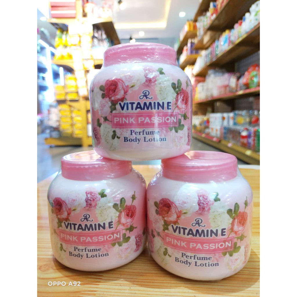 Kem dưỡng da Vitamin E Thái Lan