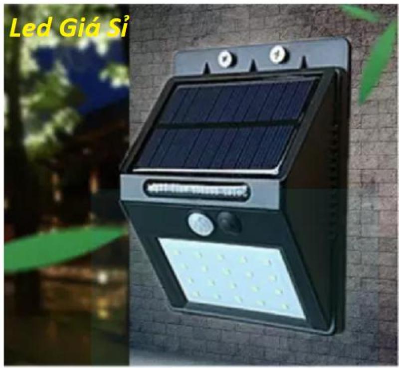 Đèn led cảm biến hồng ngoại năng lượng mặt trời 30 led