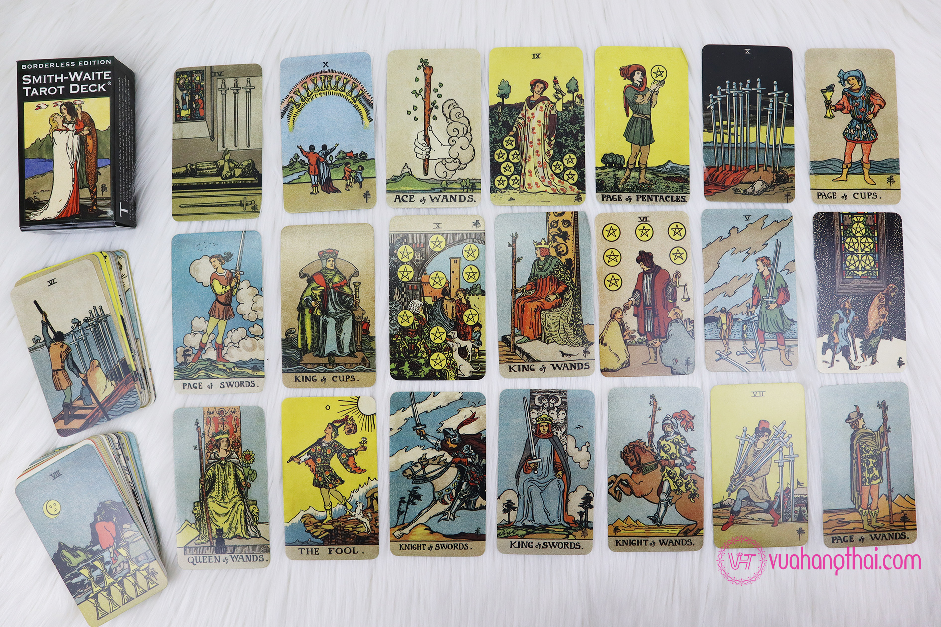 Bộ bài bói Smith Waite Tarot Deck – Borderless Edition cao cấp