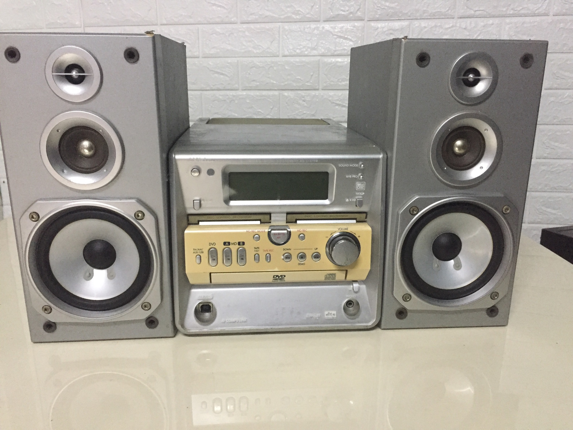 Dàn victor ux wd80dvd có giải mã DAC