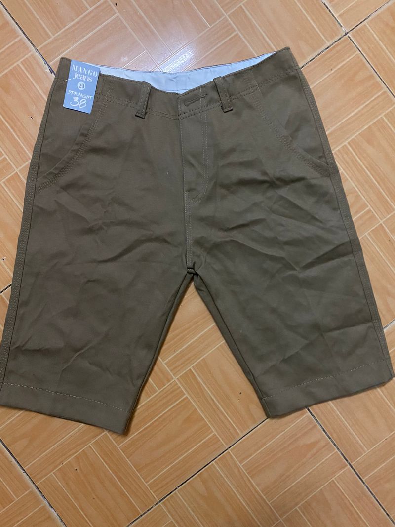 Quần short nam kaki