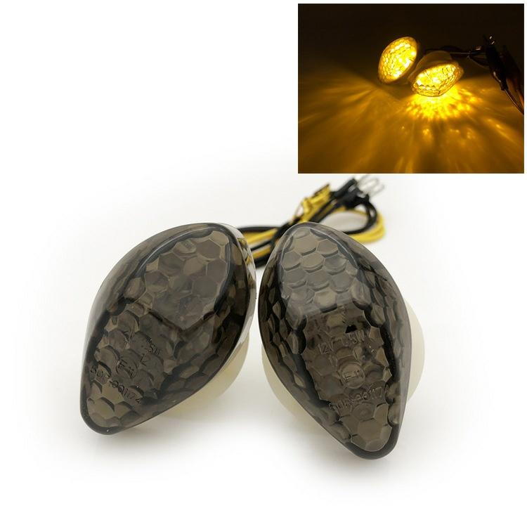 Bộ 2 Đèn Xi Nhan Độ Xe Máy tam giác ( sáng vàng )