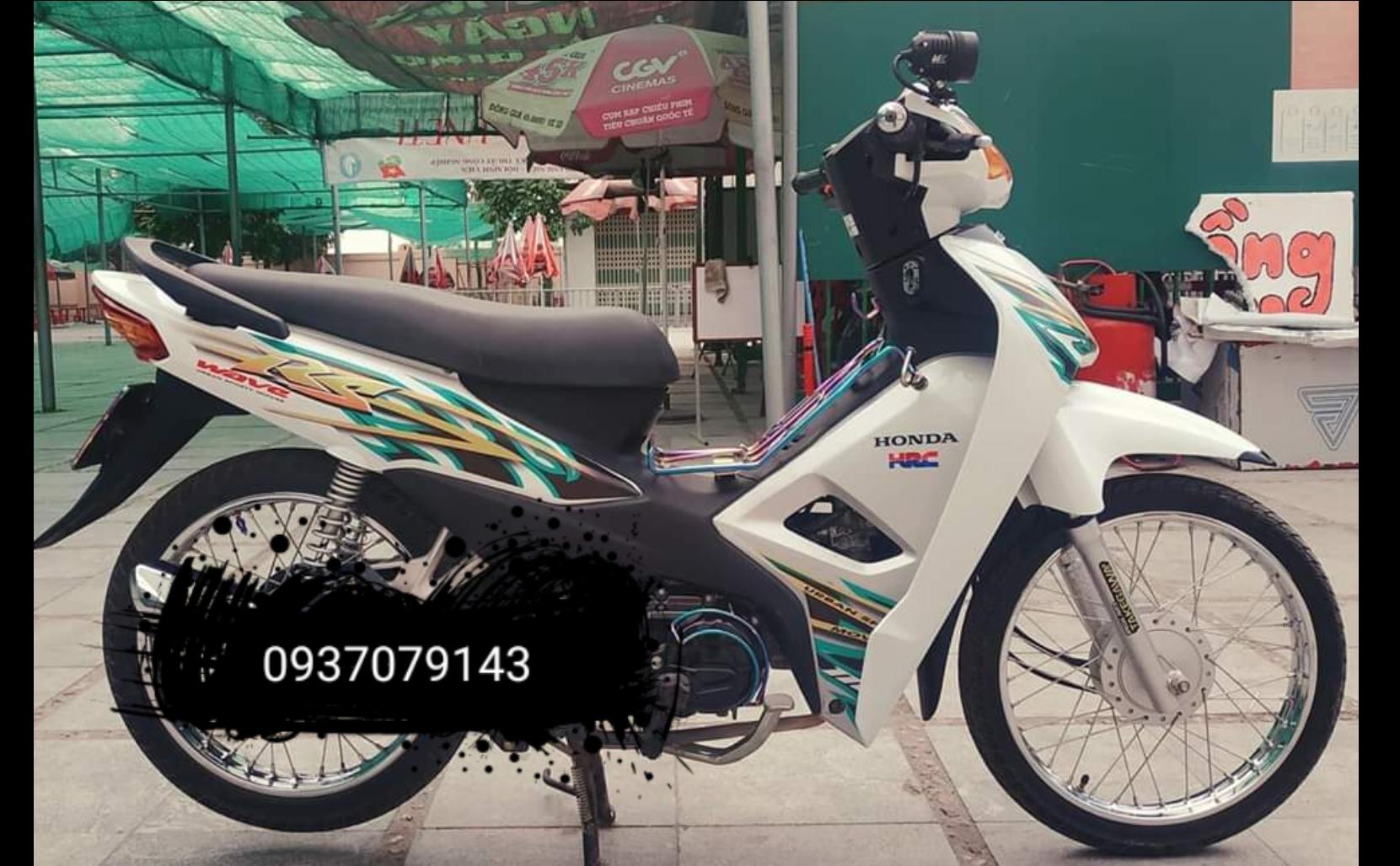 Tem rời wave 2017 dán xe trắng.