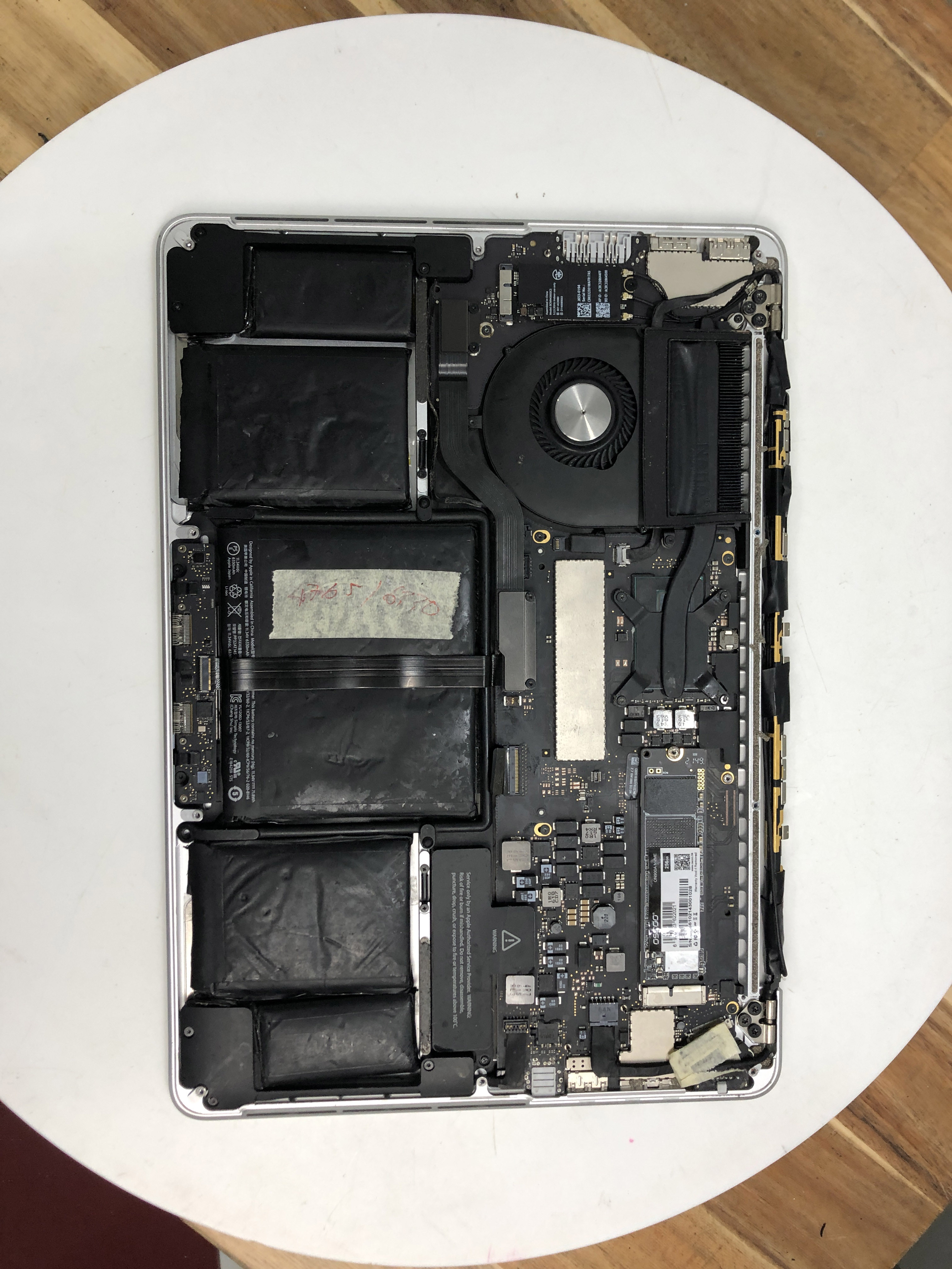 [ i Mâm ] Mac-book Pro 13" A1502 Early 2015 không màn hình