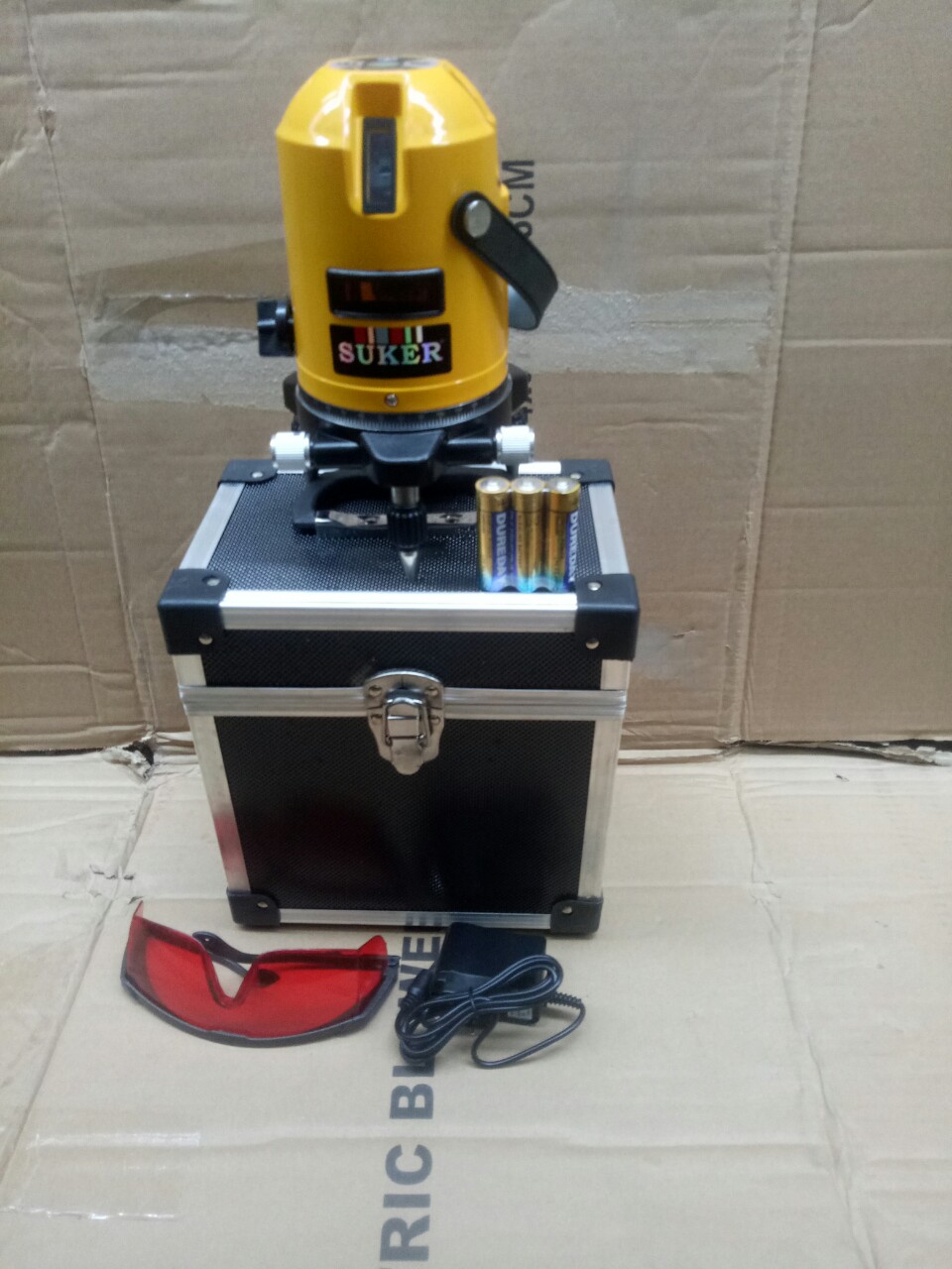 Máy cân bằng laser 5 tia xanh bóng lép chính hãng tboss +Bảo hành 12 tháng