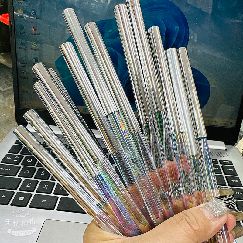 bộ cọ cán trong 10 cây và 15 cây