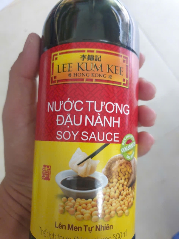 Nước Tương Đậu Nành Lee Kum Kee soy souce - 500ml
