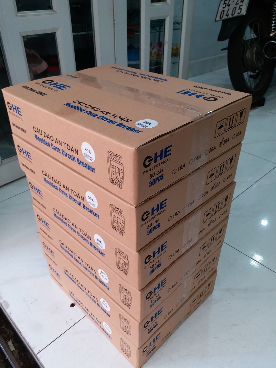 [HCM]cb cầu dao tự động GHE
