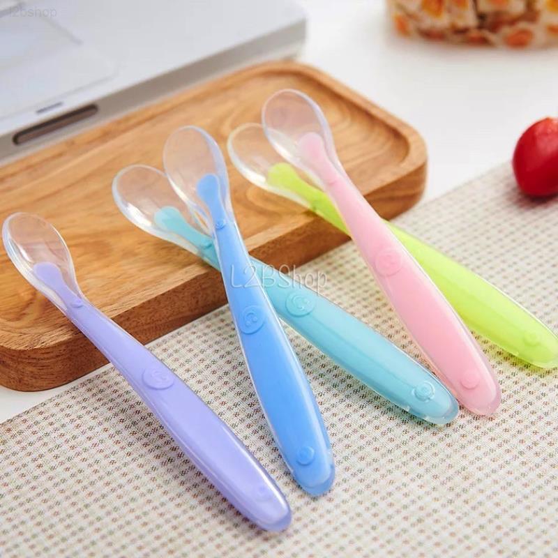 Thìa ăn dặm Silicon cán dài