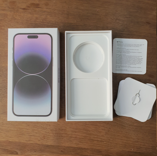 Vỏ Hộp đựng máy trần 14 pro-max