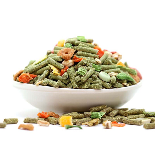 [HCM]Thức Ăn Cao Cấp Cho Thỏ 2.5Kg
