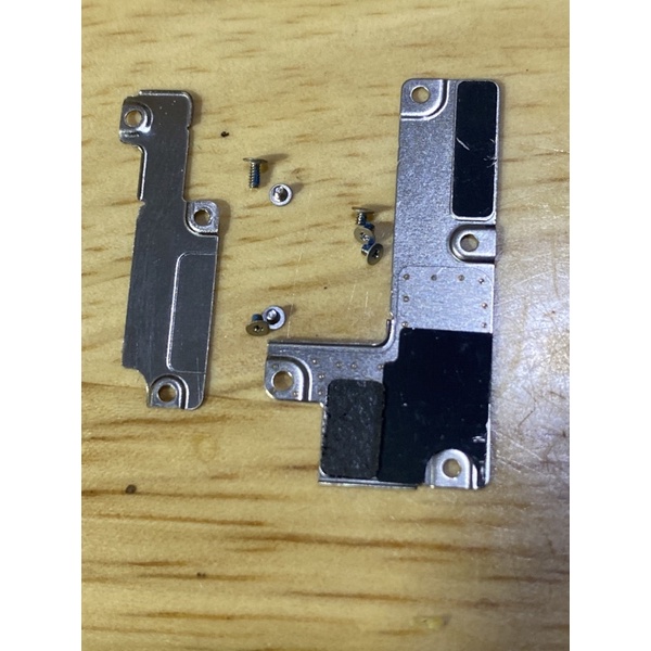 bộ nẹp màn hình pin camera iPhone 7plus kèm ốc zin