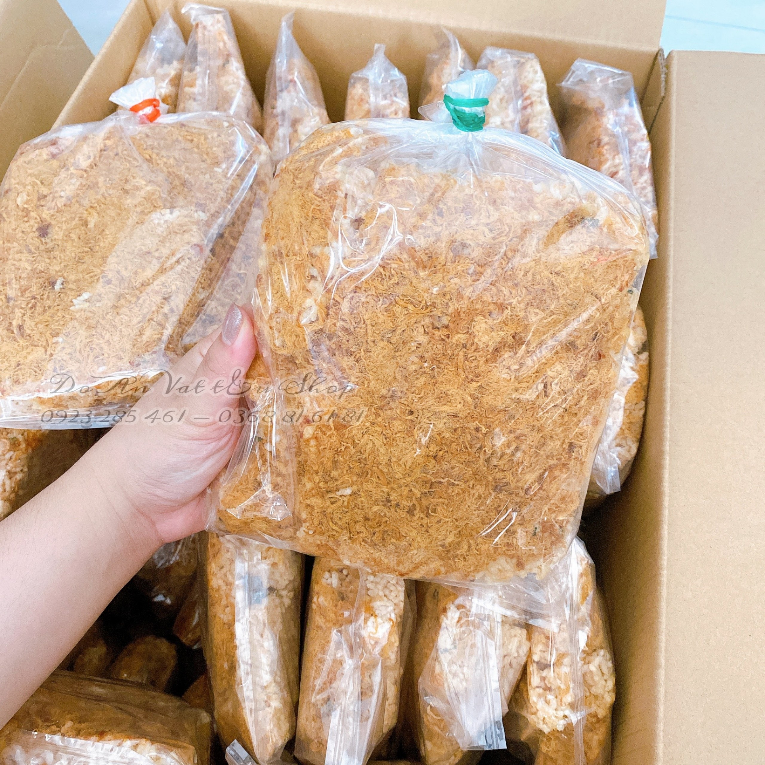[HCM]500gr - Cơm Cháy Siêu Chà Bông - Loại Cay